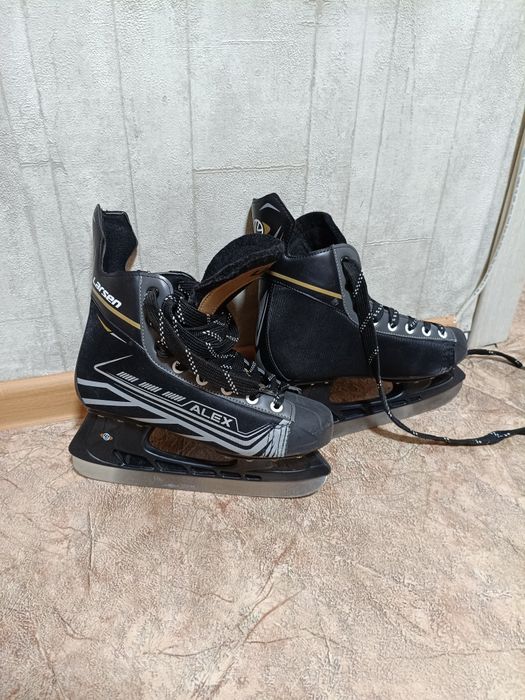 Продам коньки в отличном состоянии