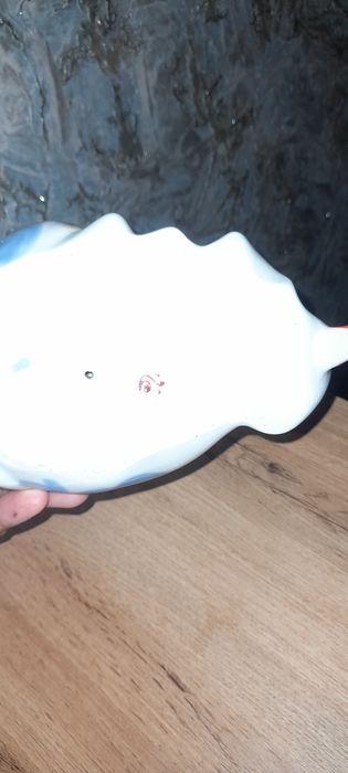 Фарфор статуэтка без сколов