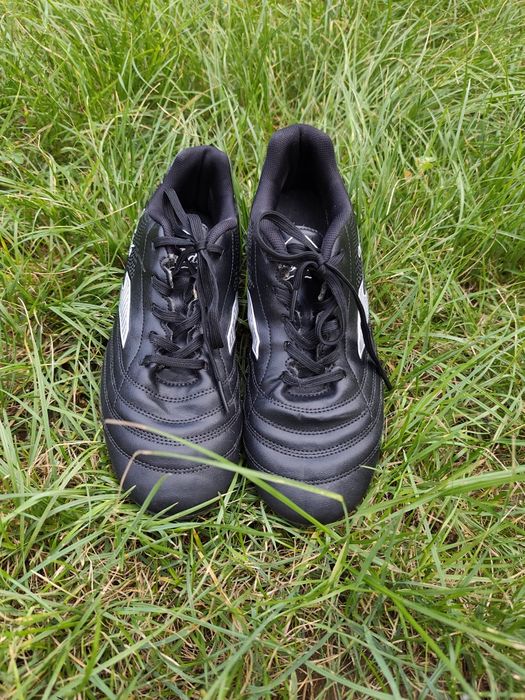 Футболни бутонки Joma