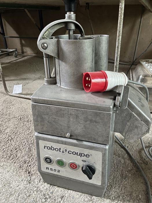 Кухонный комбайн (овощерезка)Robot coupe r502