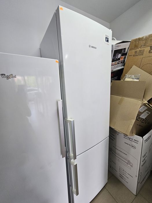 Хладилник с фризер Bosch