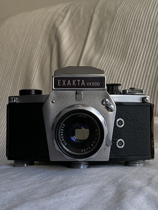 Exakta VX 500 în stare bună de funcționare (testat cu film)