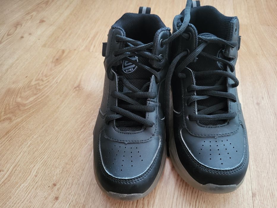 Skechers  маратонки