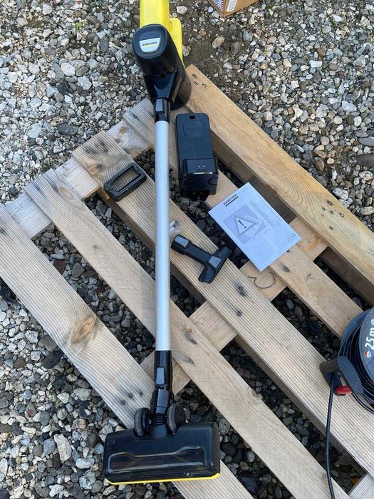 Aspirator Kärcher VC 6 Cordless (fara baterie)