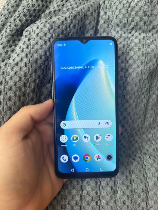 Продам realme c35