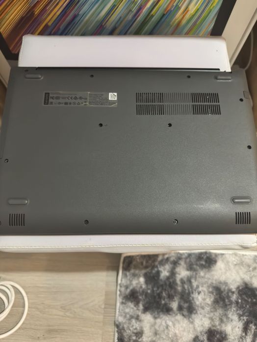 Lenovo IdeaPad 330