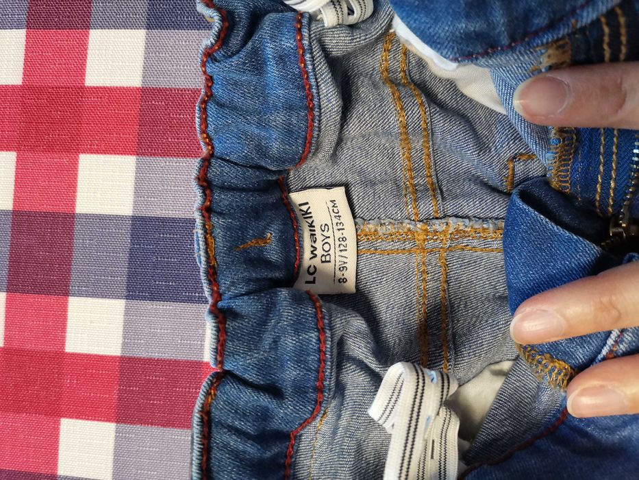 Детски дънки LC Waikiki