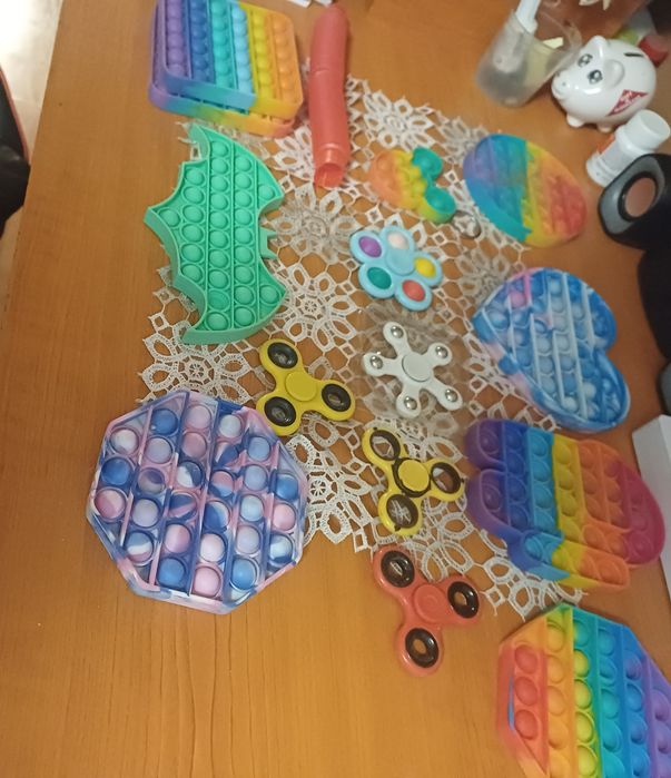 Jucării fidget toys