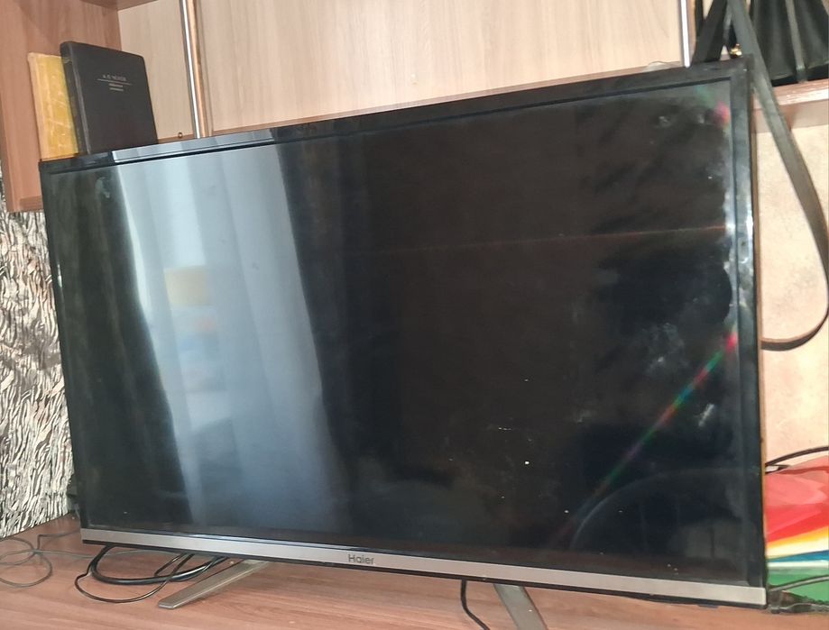 Продам  телевизор Haier