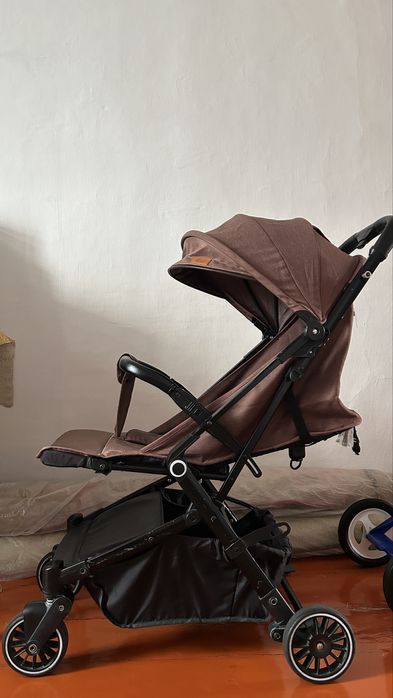 Коляска детская от 0 до 3 лет