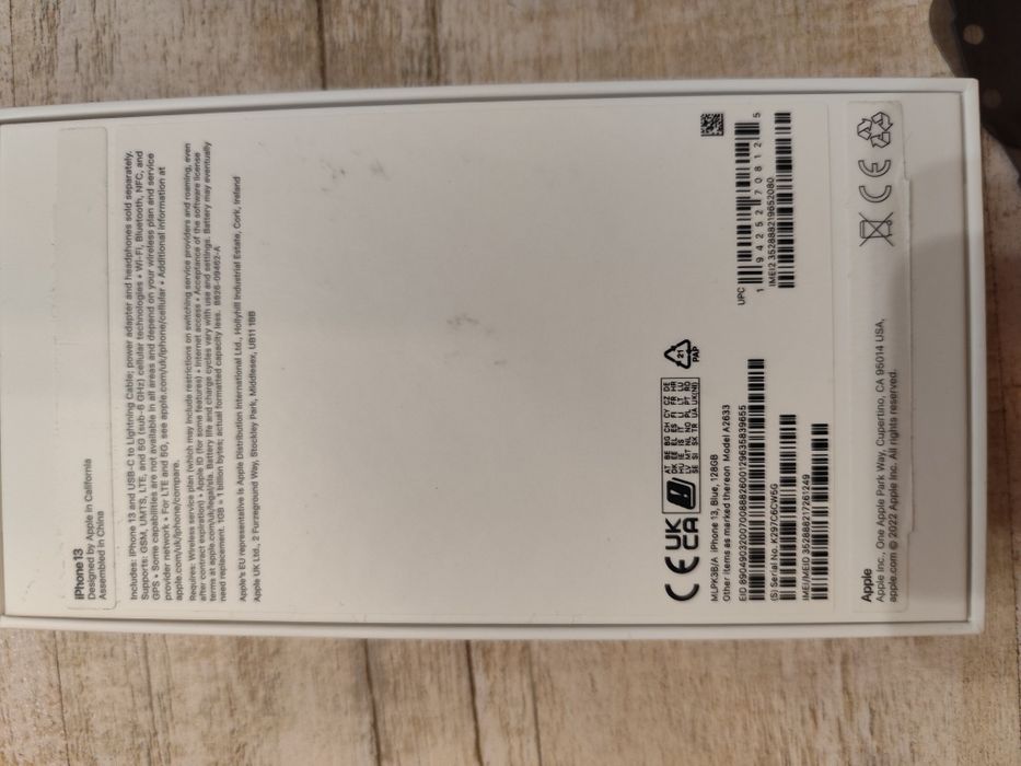 Телефон Ipnone 13