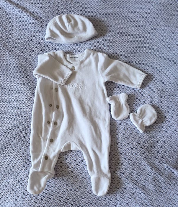 Вещи для новорожденных