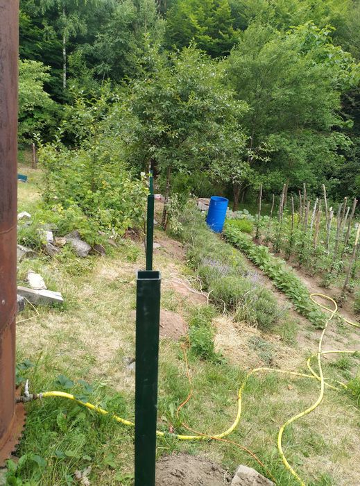 Копам дупки за ограда или дръвчета