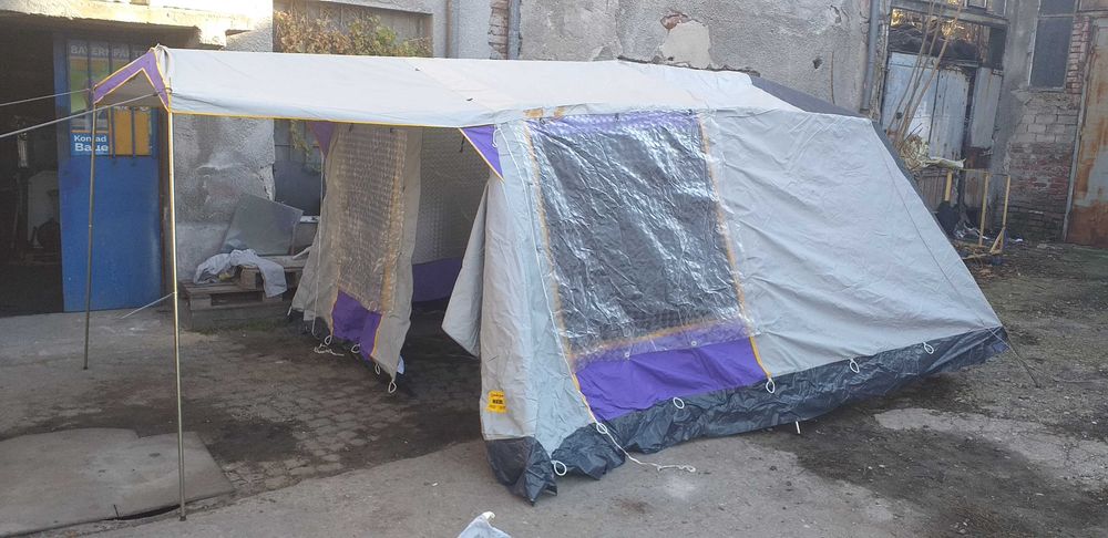 Палатка гумирана 4 местна