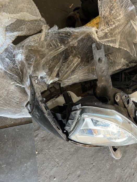 bara fata nissan qashqai 2011 visinie