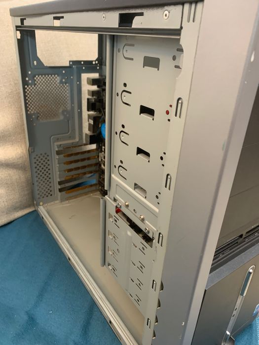 Carcasa calculator PC