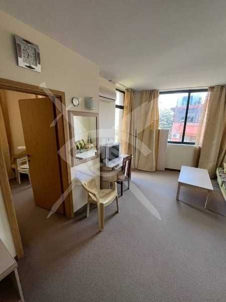 Продава се Двустаен апартамент в к.к. Слънчев бряг - 54 кв.м за 576 €/кв.м - Снимка #2