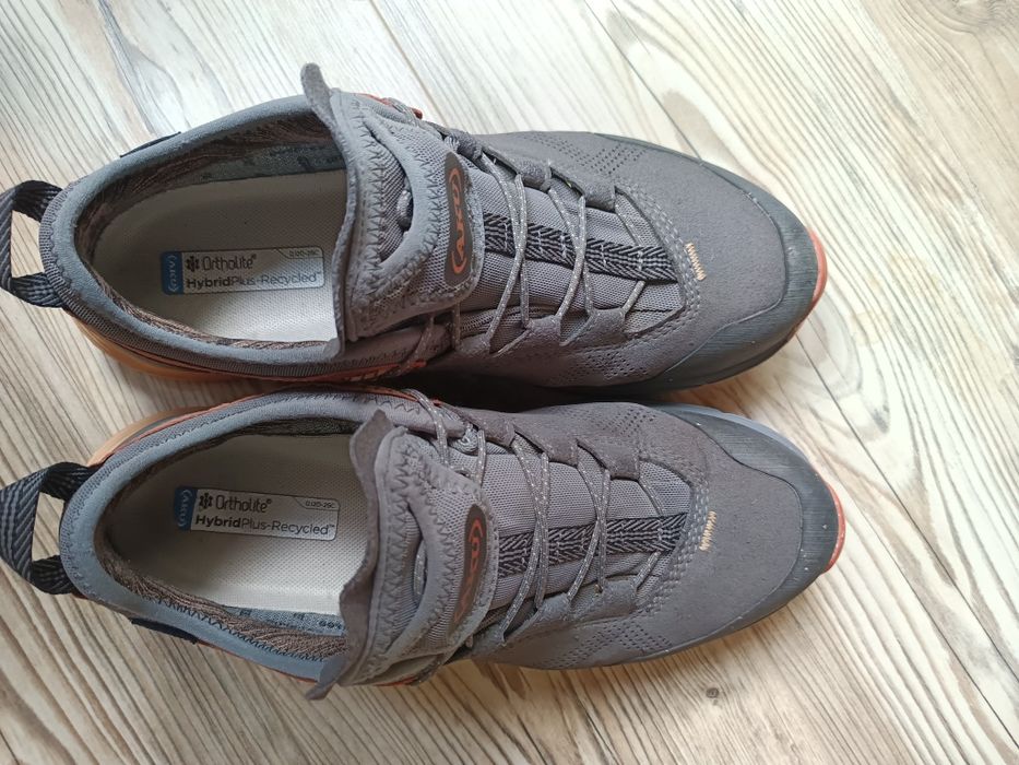 Дамски туристически обувки AKU  Omnia V-Light GTX, 41.5
