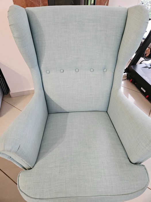 Професионално почистване и пране на автомобили и мебели