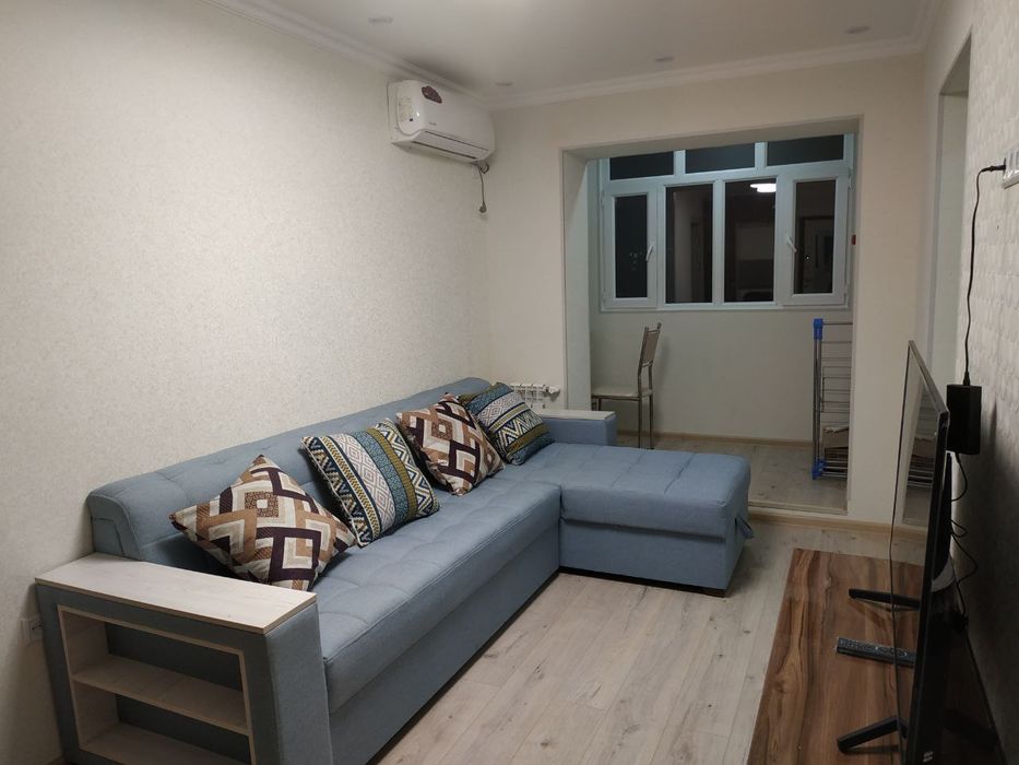 Квартира продаётся метро Хамза Новза 2/4/4 меб тех Чиланзар Е квартал