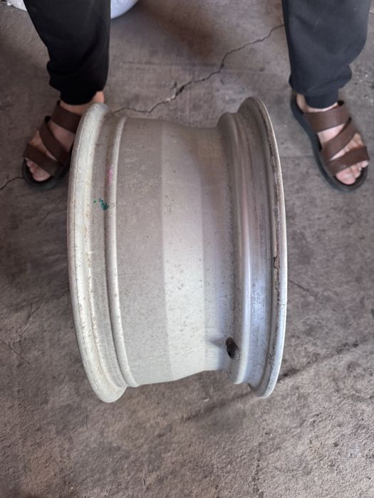 Диск легкосплавный  волга