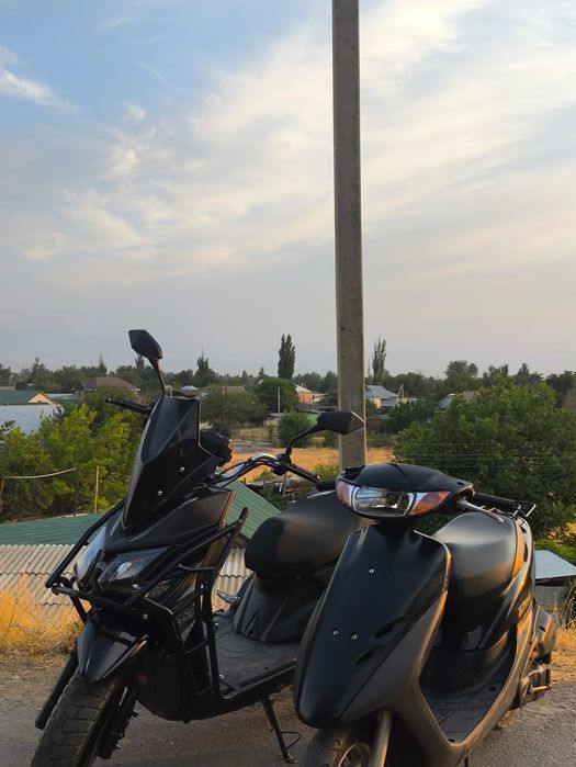 Продаю скутер Honda dio