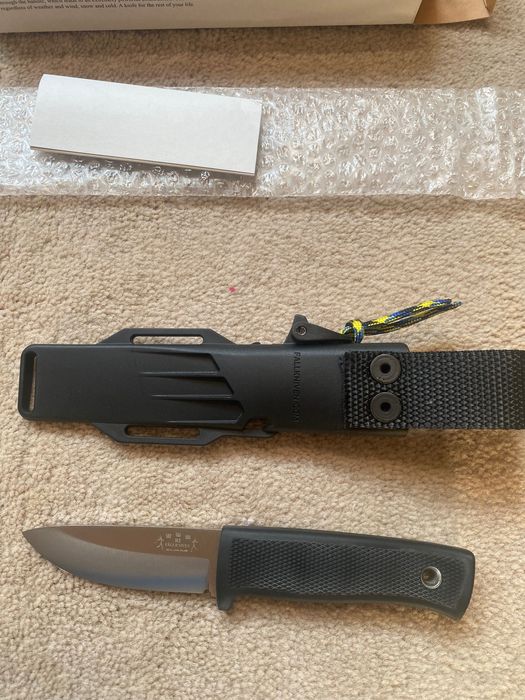 Cutit Fallkniven R2 Scout