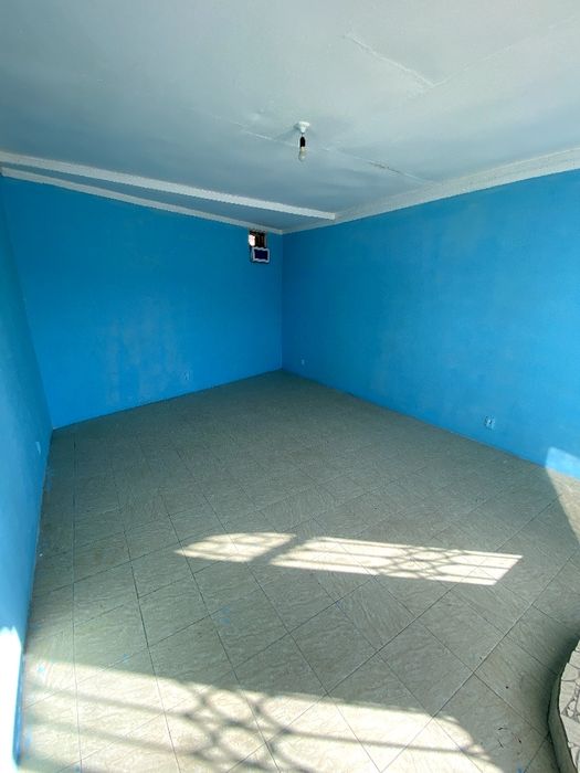 Guzor markazida joylashgan Dukon va Bokslar sotiladi yoki ijaraga beri