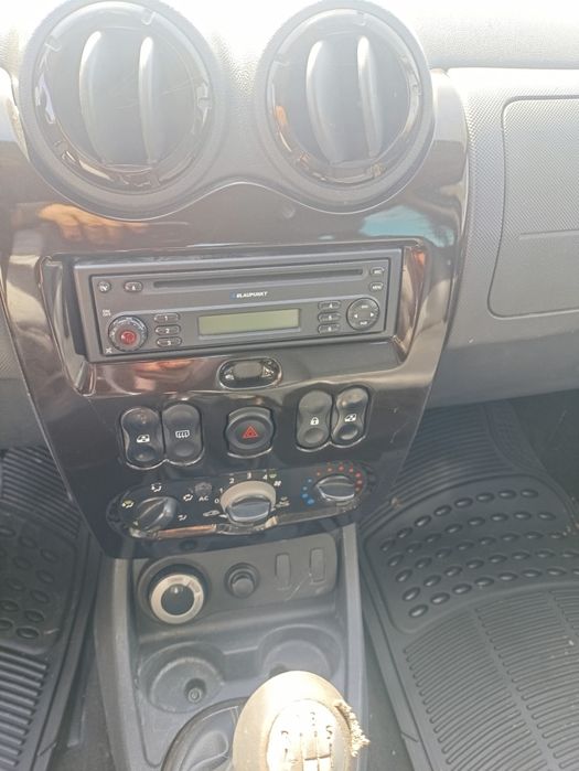 Dacia Duster 4x4 1,6  benzina