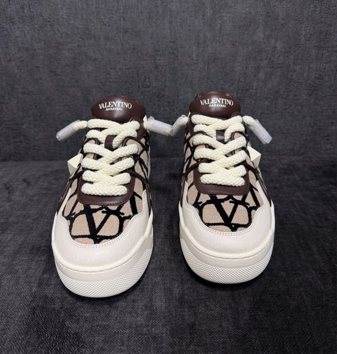 Valentino garavani snekers