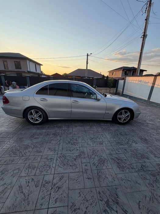 MERCEDES-BENZ E-Class 2002 — imagine 4