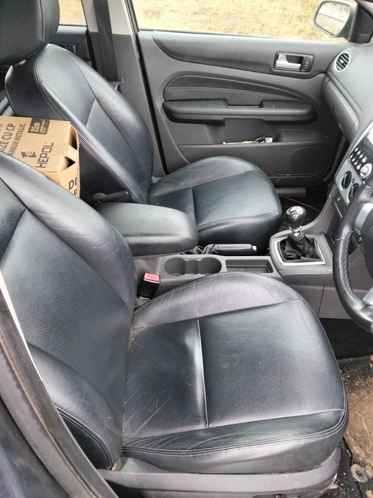 FORD Focus 2006 — imagine 5