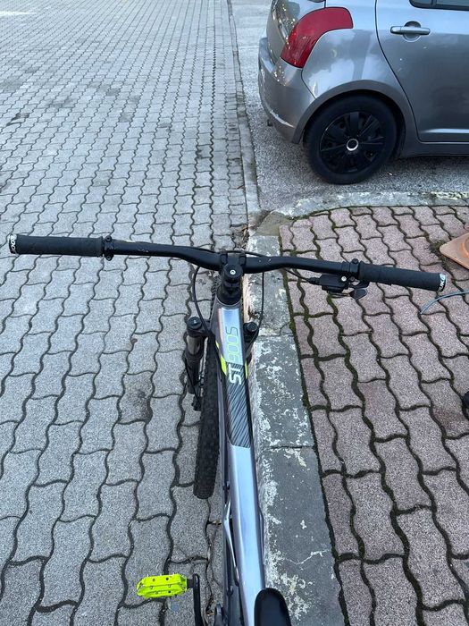 vand bicicleta rockrider st900s!!!