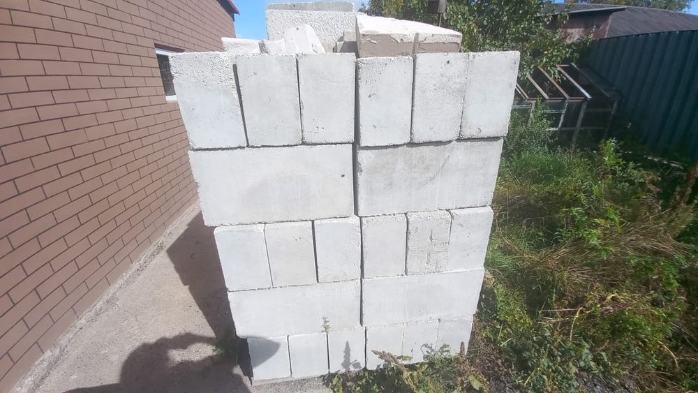 Кирпич силикатный, Блоки пеностеролбетон