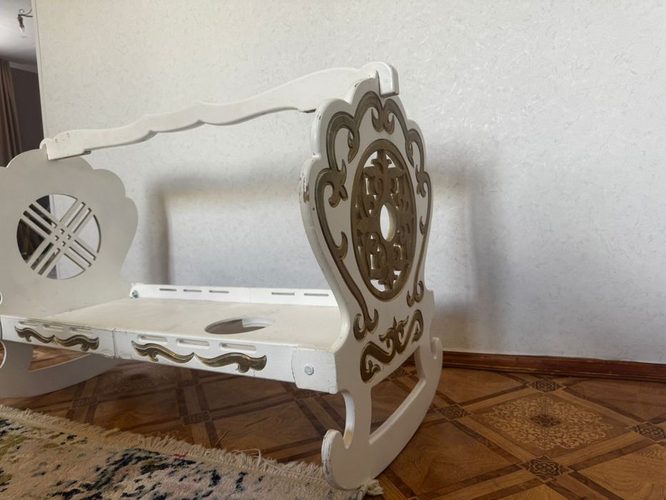 Бесык без матраса