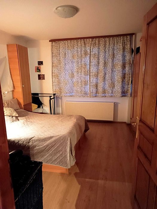 Vând casa pe 3 nivele in Mediaș, cartier Vitrometan, 231m2