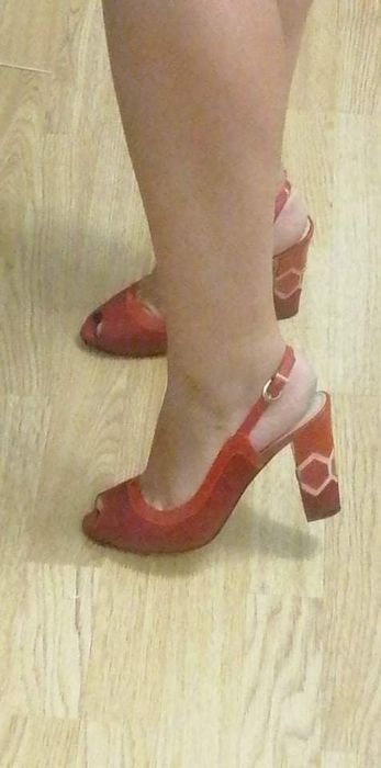 Vând Pantofi marca  Guban