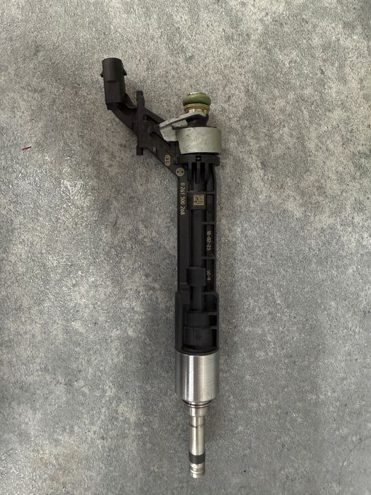 Injectoare 3.0 tfsi 06m906036k