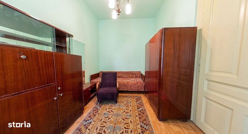 Apartament cu 2 camere in centrul Aradului, la curte comuna