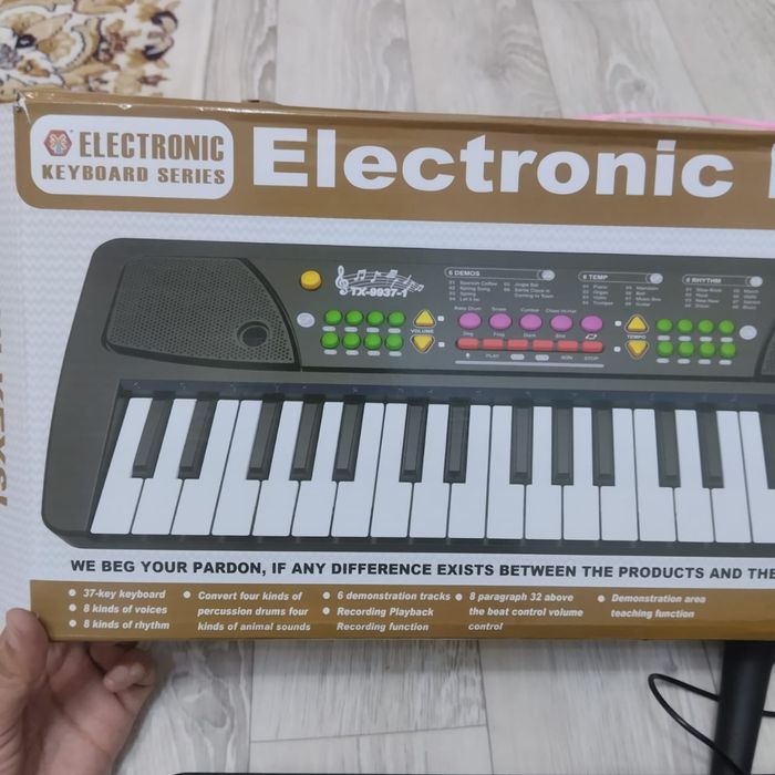 Обучающий детский инструмент синтезатор