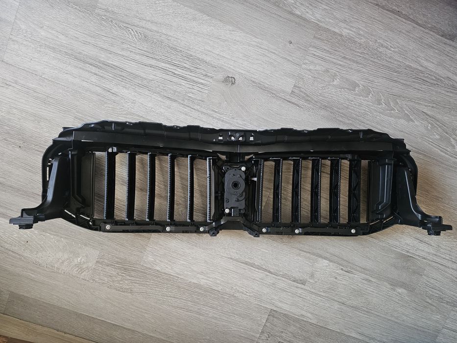 Bmw G30 G31 F90 LCI активна решетка жалузи Бъбреци