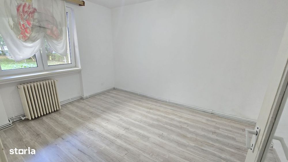 Vand apartament 2 camere in Deva, zona I. Traian, parter,