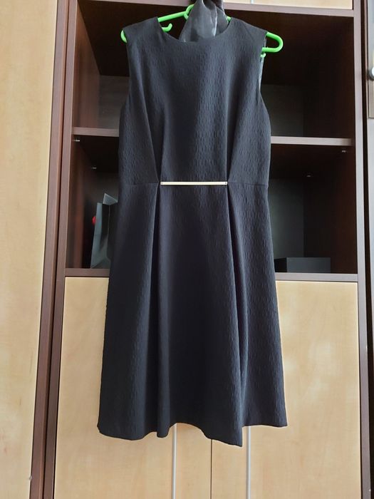 Rochii de ocazie, Zara si Mango