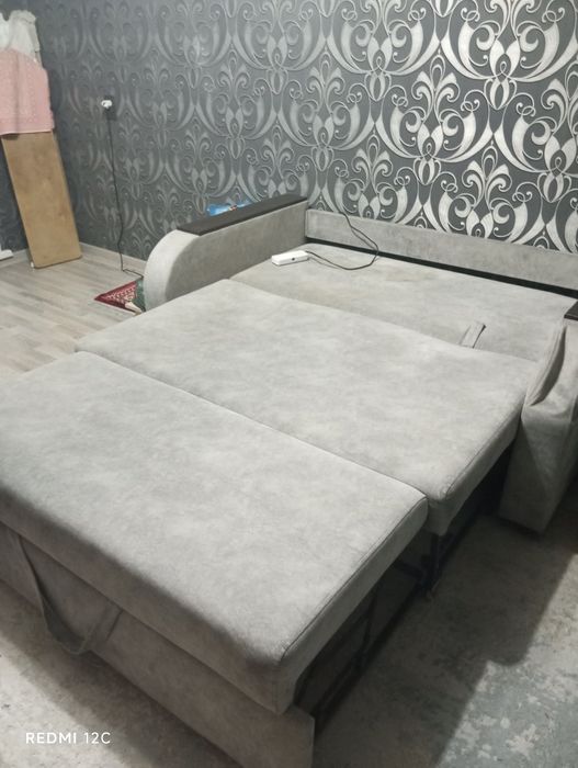 Продам диван б/у