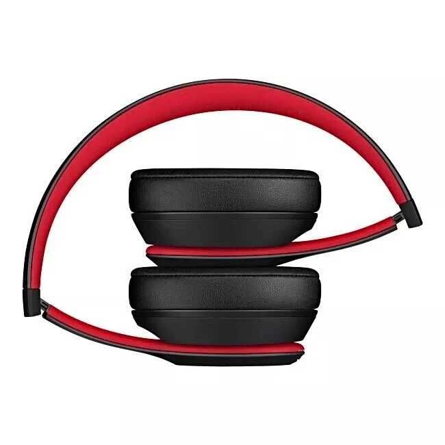 Продавам чисто нови  слушалки  Beats Solo3 Wireless