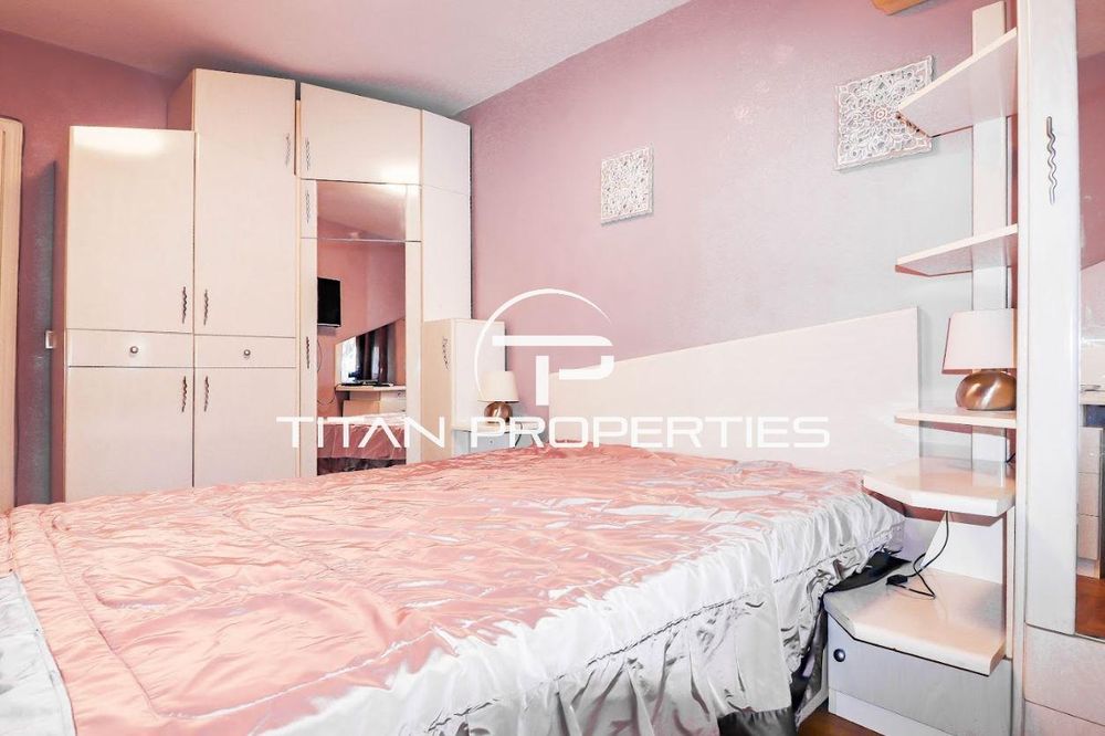 Дава се под наем Четиристаен апартамент в Варна, Общината - 150 кв.м за 1000 € - Снимка #11