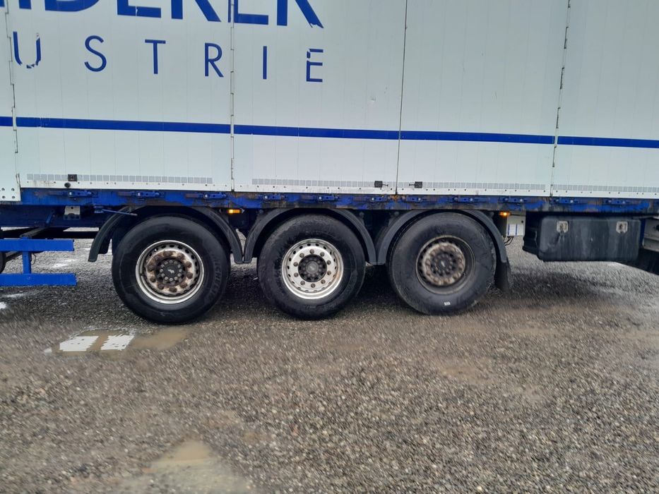 Semiremorcă vagon Walkingfloor Schmitz