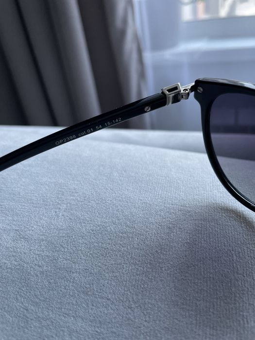 Очки солнцезащитные новые