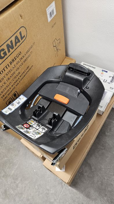 Столче за кола за новородени Cybex Aton 5 с isofix основа