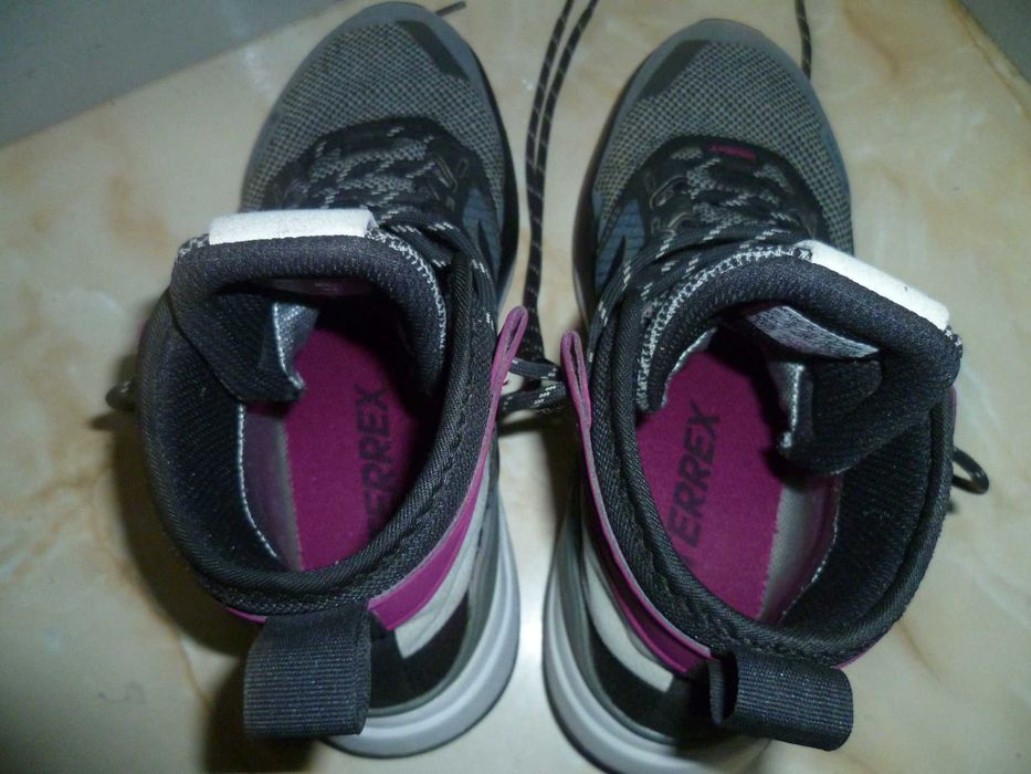 ADIDAS TERREX Gore-tex №38